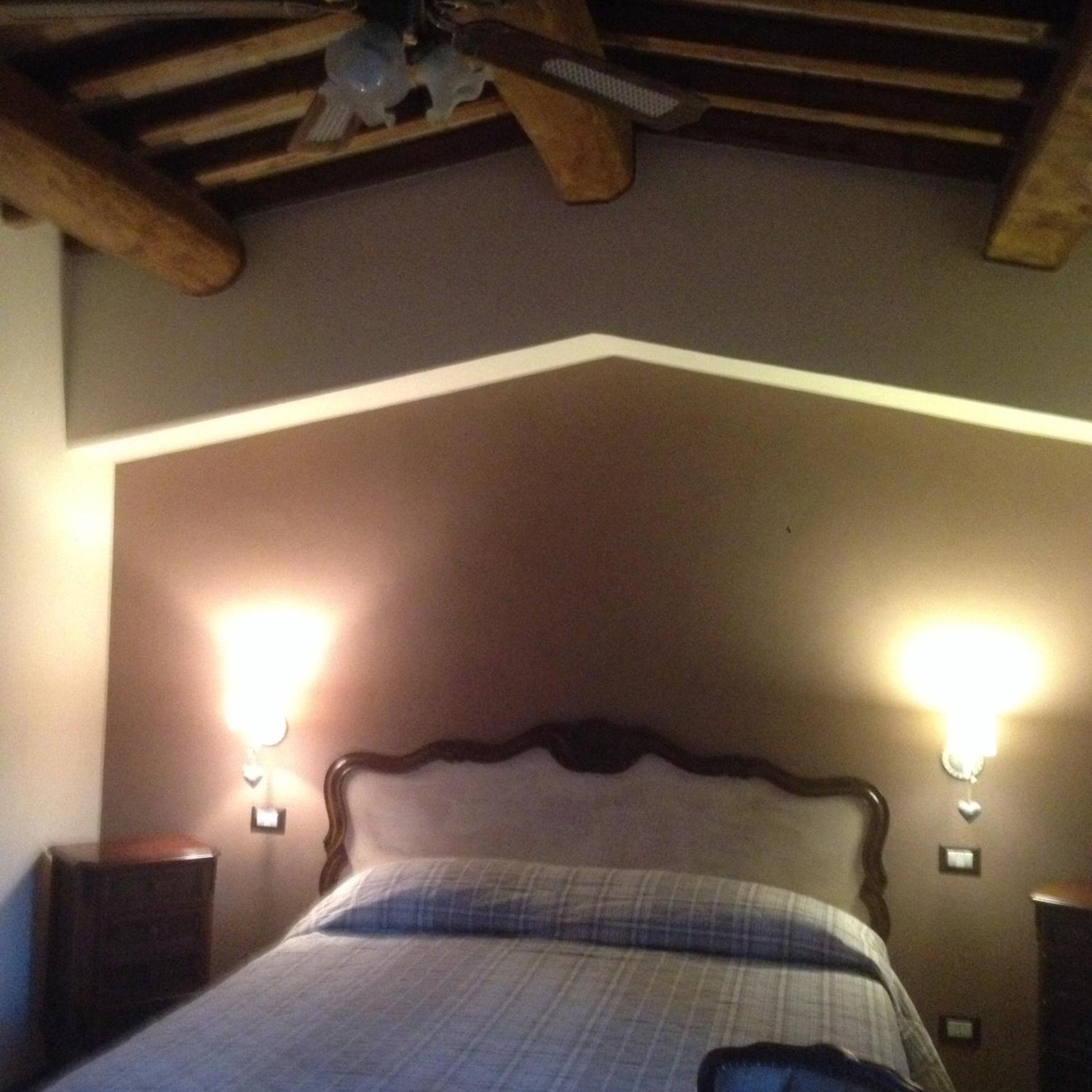 Le Ghiande Guest House สเปลโล ภายนอก รูปภาพ